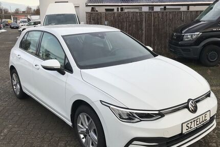 VW Golf 105.878 km 14.599 &euro; Braunschweig 38110