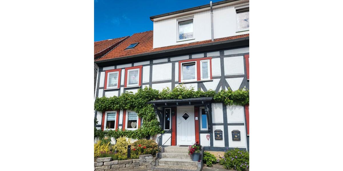 Dachgeschoßwohnung Langelsheim - 3 Zimmer, 107 m&sup2;, 495&euro; | Angebot:26704845