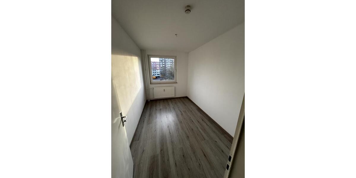 Etagenwohnung Braunschweig Timmerlah-Geitelde-Stiddien - 3 Zimmer, 80 m&sup2;, 649&euro; | Angebot:25310715