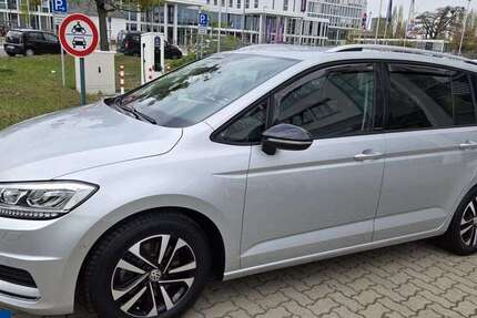 VW Touran 127.978 km 18.989 &euro; Goslar 38644