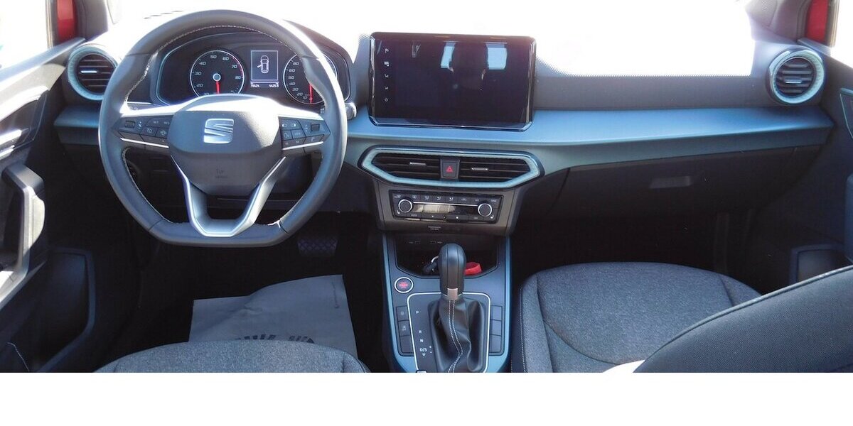 Seat Arona 1.0 X-Perience TSI BMT DSG Navi Klima Alu 14.400 km 18.990 &euro; Vordorf 38533