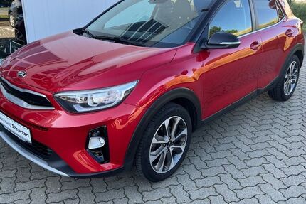 Kia Stonic 82.900 km 11.890 &euro; Goslar OT Vienenburg 38690