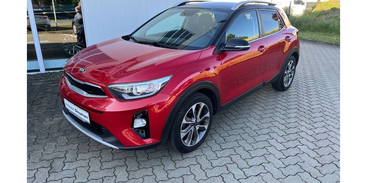 Kia Stonic 82.900 km 12.490 &euro; Goslar OT Vienenburg 38690