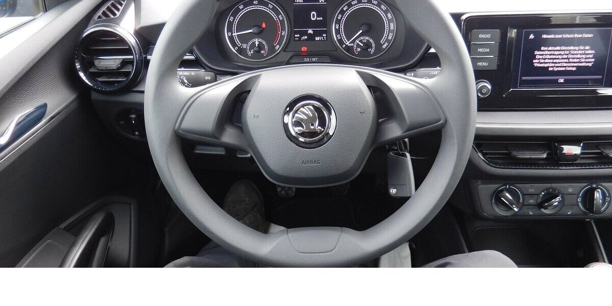 Skoda Fabia 1.0 Active MPI BMT 4Trg Navi Klima 22.700 km 13.390 &euro; Vordorf 38533