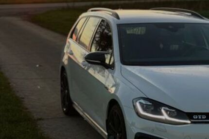 VW Golf 159.700 km 15.890 &euro; Ilsede 31246