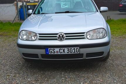 VW Golf 257.100 km 2.500 &euro; Goslar 38642