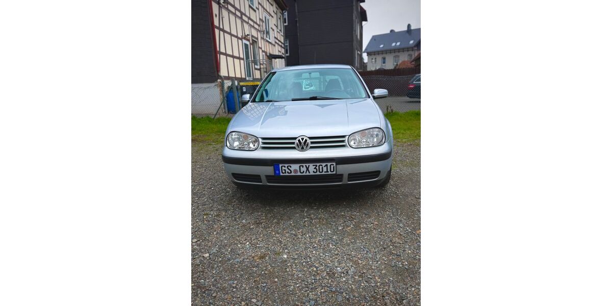 VW Golf 257.100 km 2.500 &euro; Goslar 38642