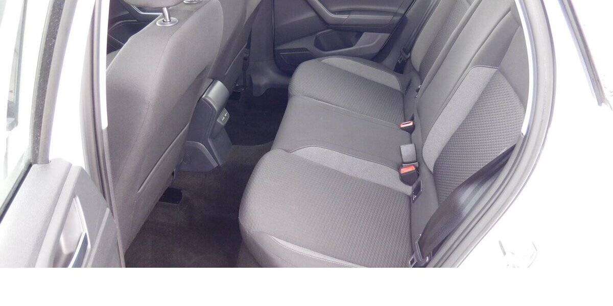 VW Polo 1.0 Life MPI BMT 4Trg Klima Navi LED 36.700 km 14.690 &euro; Vordorf 38533