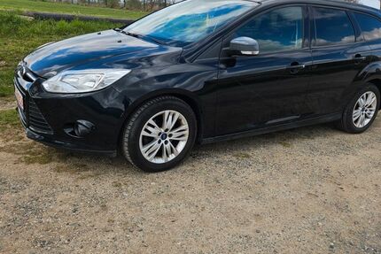 Ford Focus 203.000 km 3.500 &euro; Schellerten OT Wendhausen 31174