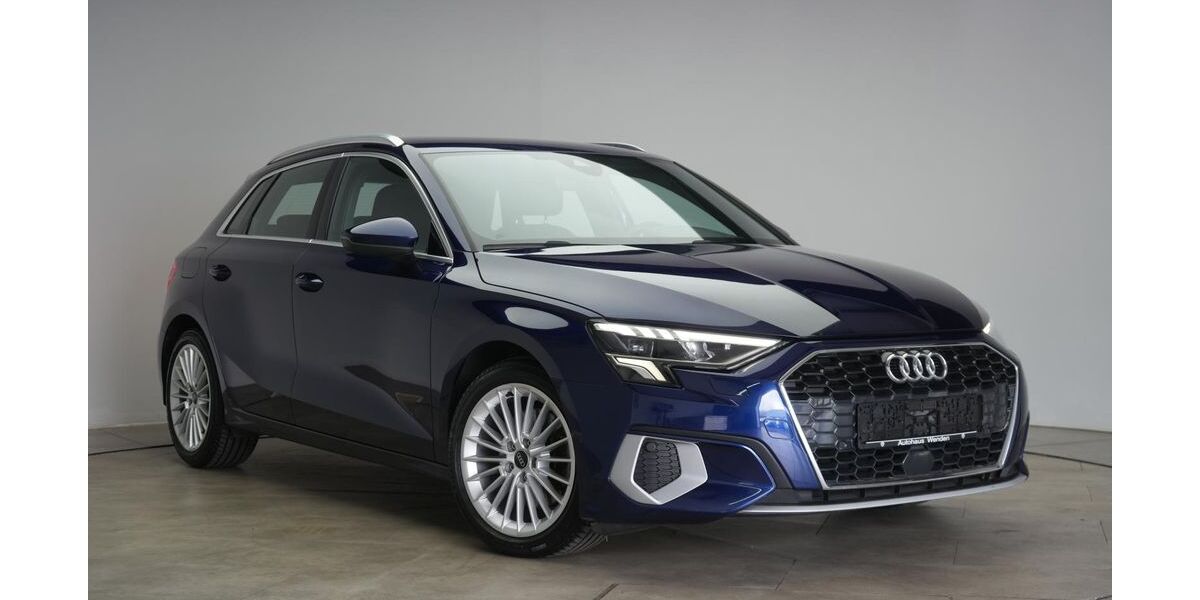 Audi A3 98.000 km 21.990 &euro; Braunschweig 38110