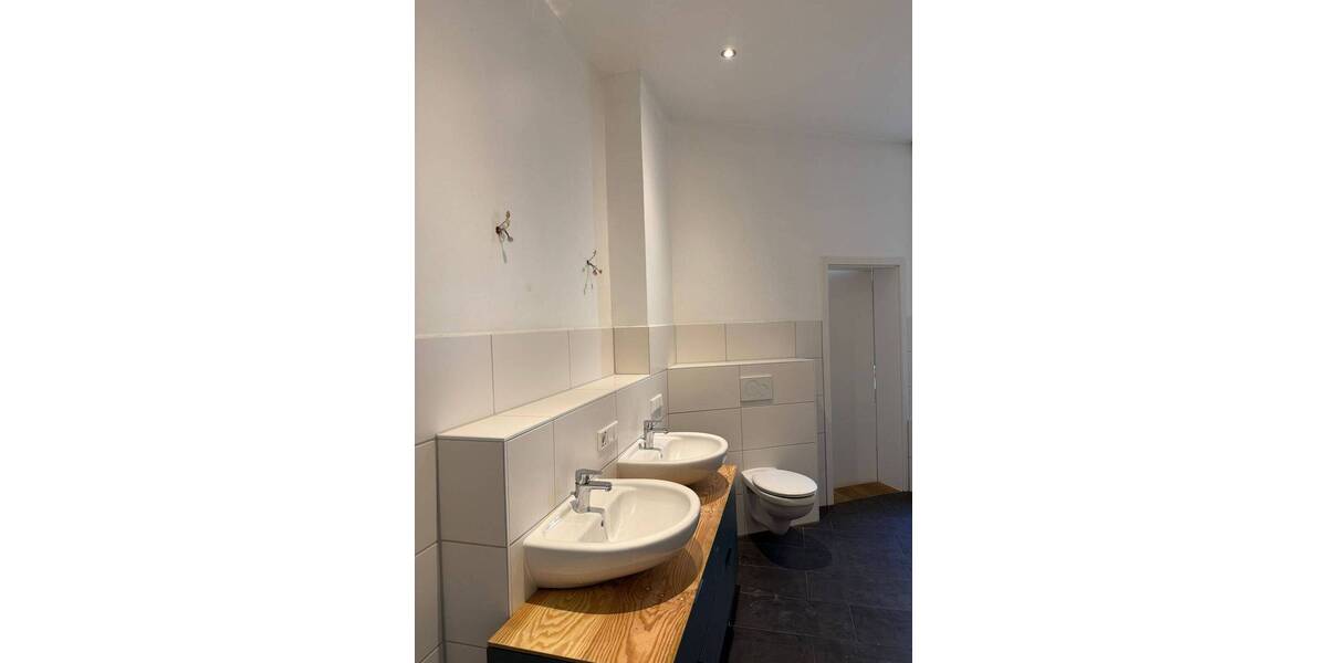 Etagenwohnung Braunschweig Östliches Ringgebiet - 8 Zimmer, 235 m&sup2;, 1.950&euro; | Angebot:26220436