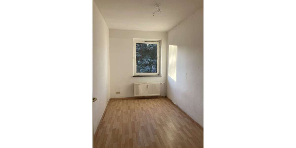 Etagenwohnung Salzgitter - 4 Zimmer, 82 m&sup2;, 490&euro; | Angebot:26133447