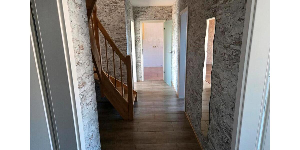 Maisonettenwohnung Salzgitter Ortschaft Ost - 3.5 Zimmer, 97 m&sup2;, 223.000&euro; | Angebot:26414497