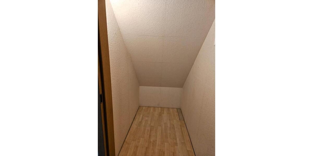 Etagenwohnung Börßum - 2.5 Zimmer, 75 m&sup2;, 500&euro; | Angebot:26073922