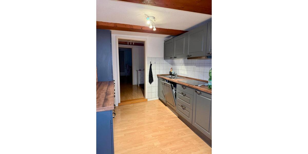 Etagenwohnung Wolfenbüttel - 3.5 Zimmer, 118 m&sup2;, 790&euro; | Angebot:25343297