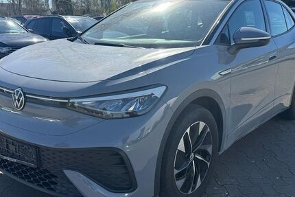 VW ID.5 81.796 km 21.990 &euro; Braunschweig 38122