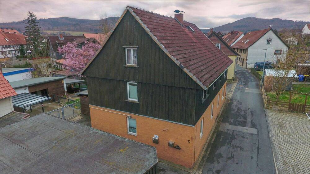 Einfamilienhaus Langelsheim Wolfshagen - 1 Zimmer, 180 m&sup2;, 147.000&euro; | Angebot:25686021