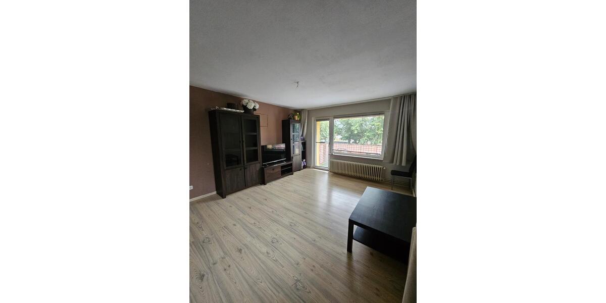 Etagenwohnung Peine Südstadt - 3 Zimmer, 70 m&sup2;, 650&euro; | Angebot:26015637