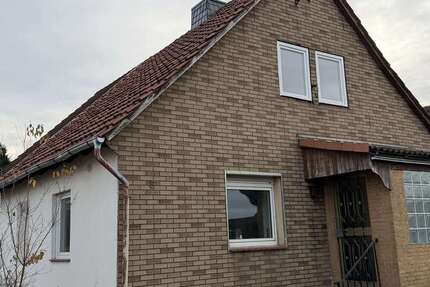 Haus Braunschweig Broitzem - 6 Zimmer, 116 m&sup2;, 169.000&euro; | Angebot:27005971