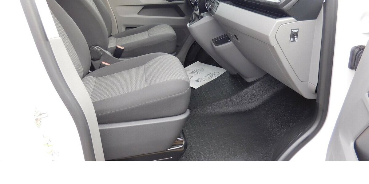 VW T6.1 Transporter 1 Abt e- Lang DSG 4-Gang 21.400 km 14.990 &euro; Vordorf 38533