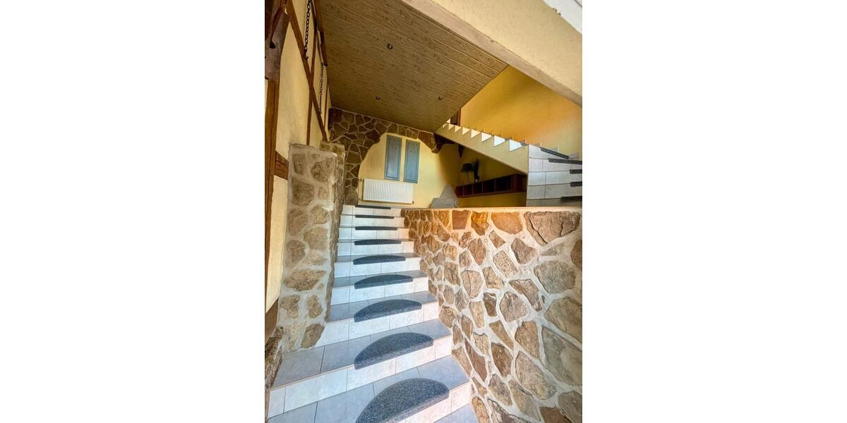 Etagenwohnung Osterwieck Dardesheim - 4 Zimmer, 200 m&sup2;, 1.100&euro; | Angebot:26020585