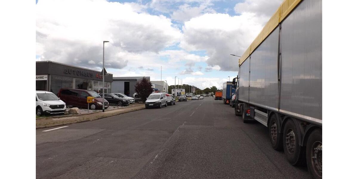 Gewerbeobjekt Salzgitter Ortschaft Südost - 3.490&euro; | Angebot:25234727