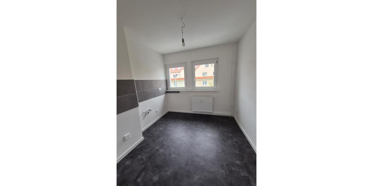 Erdgeschoßwohnung Schöningen - 3 Zimmer, 68 m&sup2;, 500&euro; | Angebot:26553836
