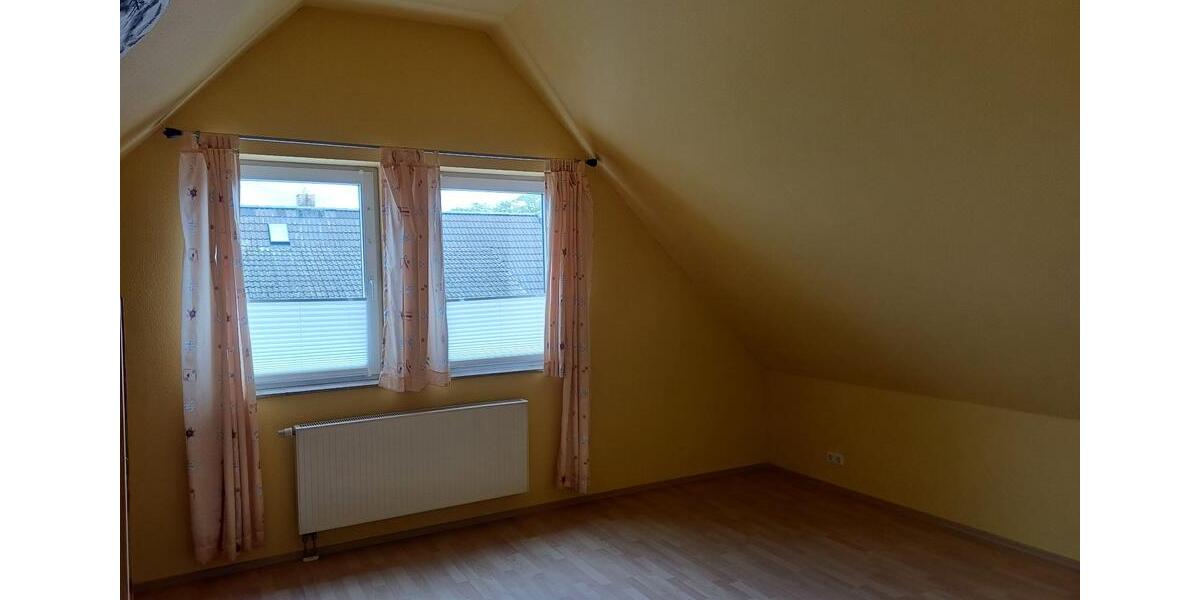 Maisonettenwohnung Lehre - 3 Zimmer, 117 m&sup2;, 1.050&euro; | Angebot:25904833