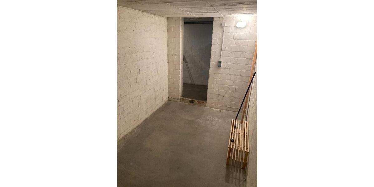 Etagenwohnung Braunschweig Wabe-Schunter-Beberbach - 1 Zimmer, 31 m&sup2;, 350&euro; | Angebot:25919877