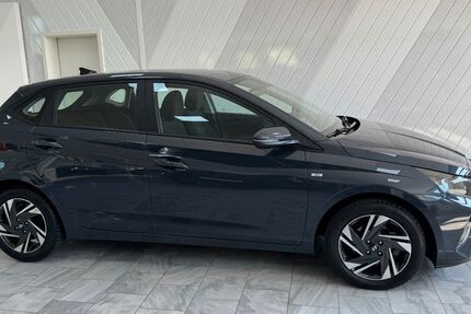 Hyundai i20 26.354 km 16.490 &euro; Liebenburg 38704