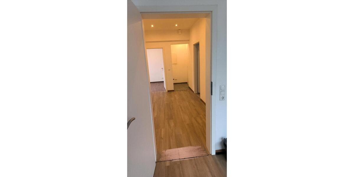 Erdgeschoßwohnung Söhlde - 3 Zimmer, 75 m&sup2;, 950&euro; | Angebot:25960189