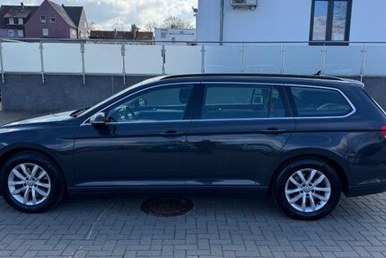 VW Passat Variant 213.255 km 10.999 &euro; Salzgitter-Lebenstedt 38226