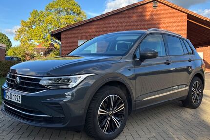 VW Tiguan 28.000 km 27.500 &euro; Rethen 38533