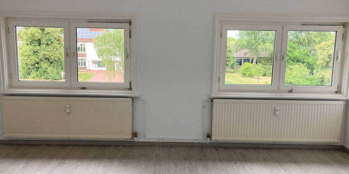 Etagenwohnung Salzgitter Lebenstedt - 2 Zimmer, 51 m&sup2;, 310&euro; | Angebot:26190125