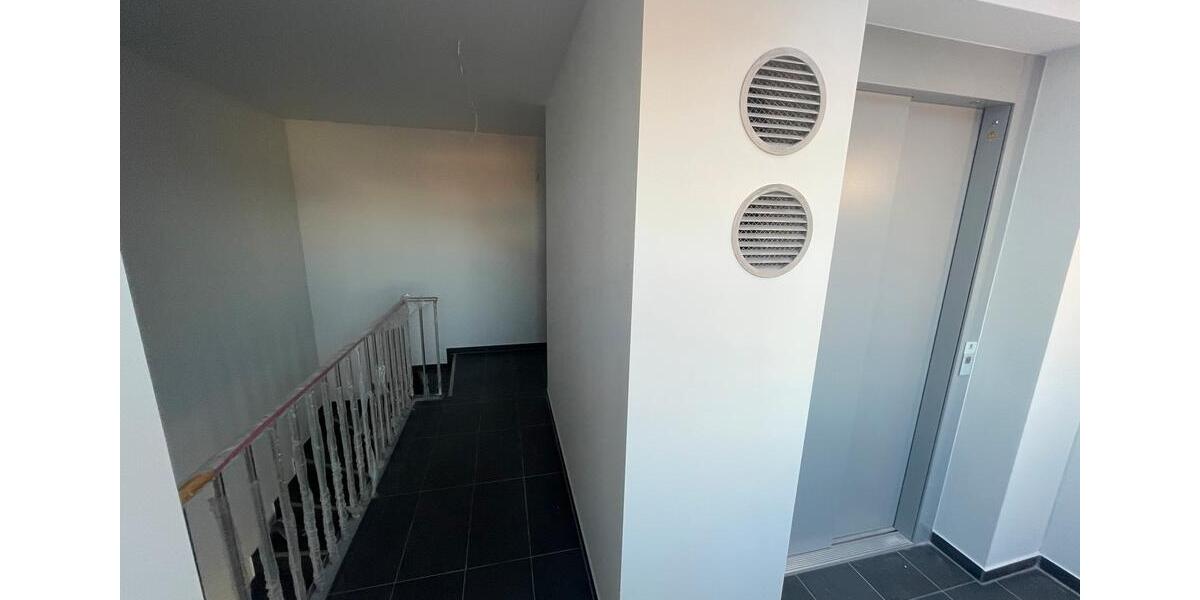 Etagenwohnung Braunschweig Lehndorf-Watenbüttel - 1 Zimmer, 28 m&sup2;, 575&euro; | Angebot:18252162