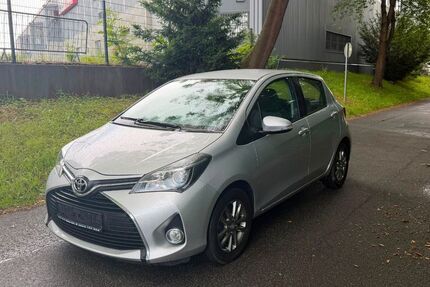 Toyota Yaris 18.000 km 10.700 &euro; Braunschweig 38104