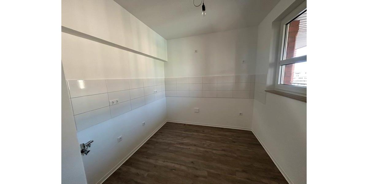 Etagenwohnung Braunschweig - 3 Zimmer, 80 m&sup2;, 844&euro; | Angebot:25348888