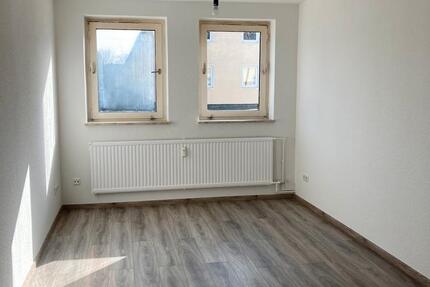 Wohnung Salzgitter - 3 Zimmer, 49 m&sup2;, 292&euro; | Angebot:25753524
