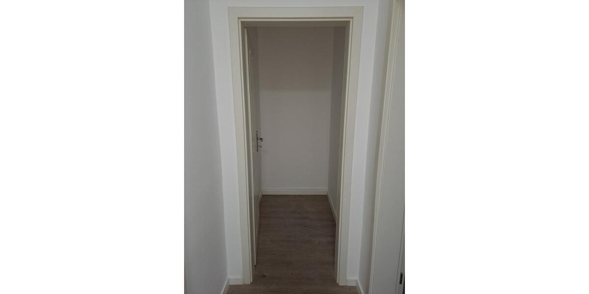 Etagenwohnung Braunschweig - 2 Zimmer, 61 m&sup2;, 390&euro; | Angebot:25320556