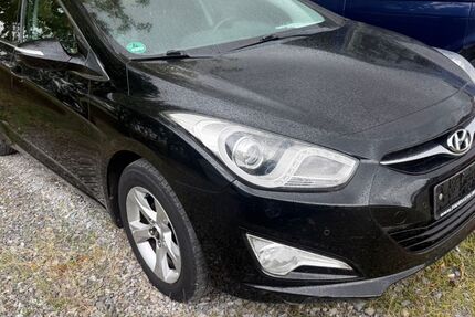 Hyundai i40 228.000 km 4.550 &euro; Wolfenbüttel (Halchter) 38304