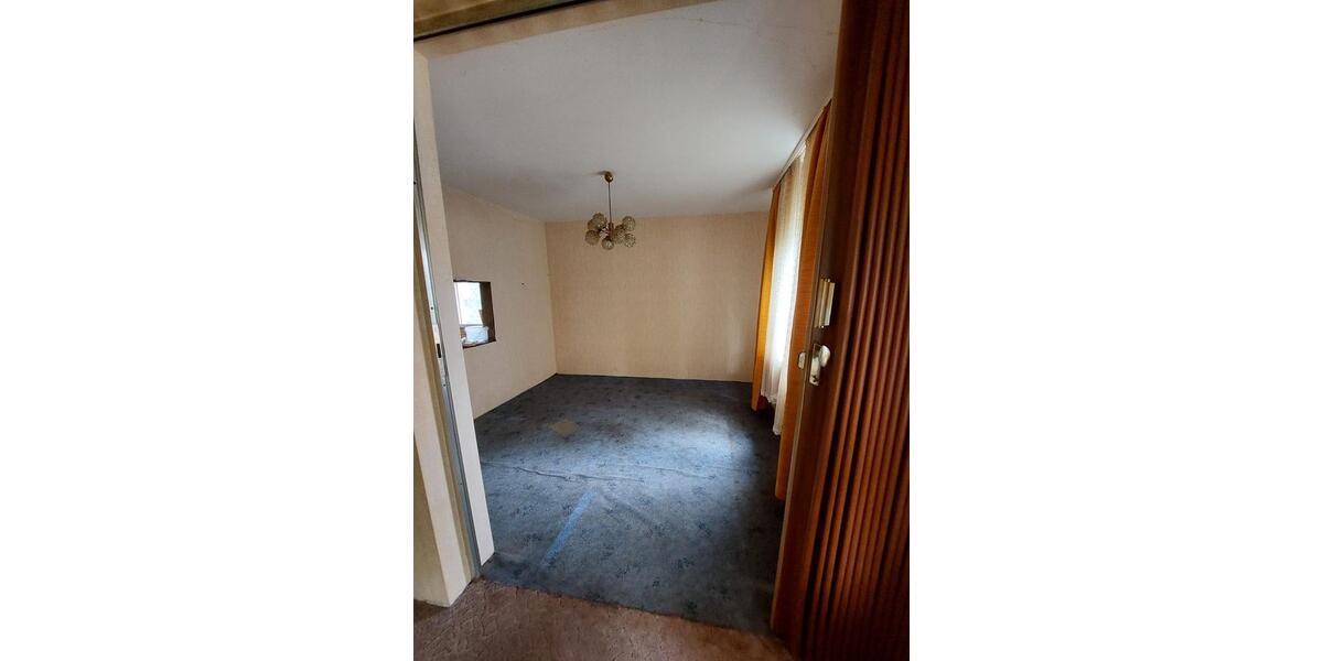 Einfamilienhaus Liebenburg - 10 Zimmer, 162 m&sup2;, 150.000&euro; | Angebot:26626140