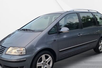 VW Sharan 187.813 km 7.999 &euro; Braunschweig 38120