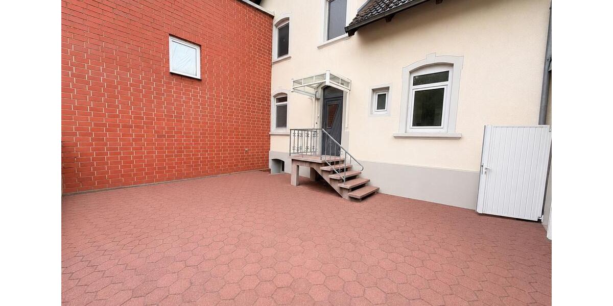 Terrassenwohnung Schwülper - 8 Zimmer, 192 m&sup2;, 1.550&euro; | Angebot:26537957