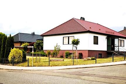Haus Schöningen - 5 Zimmer, 130 m&sup2;, 260.000&euro; | Angebot:26935522