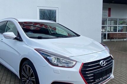 Hyundai i40 169.000 km 6.990 &euro; Goslar 38644