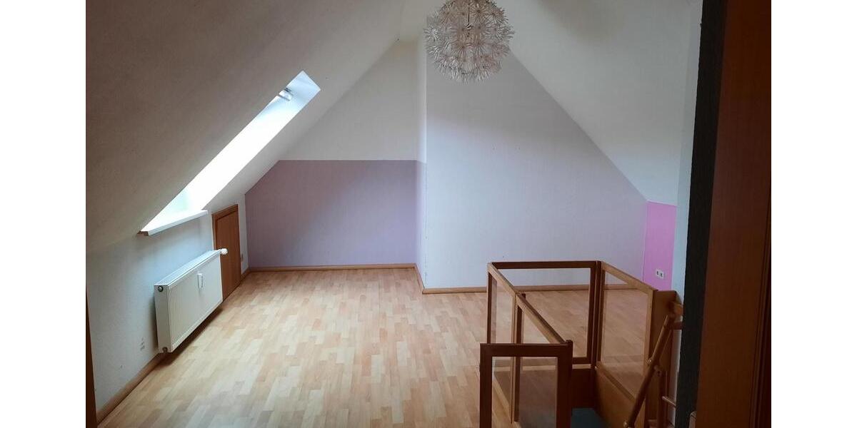 Dachgeschoßwohnung Langelsheim Ostlutter - 4 Zimmer, 99 m&sup2;, 680&euro; | Angebot:24371200