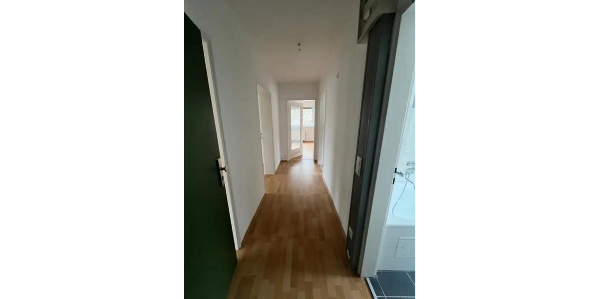 Dachgeschoßwohnung Salzgitter Ortschaft Nord - 3 Zimmer, 60 m&sup2;, 360&euro; | Angebot:26018736