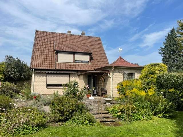 Einfamilienhaus Wolfenbüttel Ahlum - 4 Zimmer, 110 m&sup2;, 395.000&euro; | Angebot:24427332