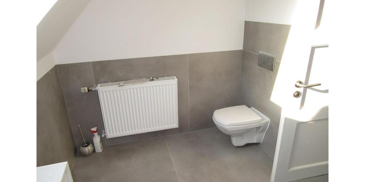 Etagenwohnung Vechelde - 5 Zimmer, 95 m&sup2;, 900&euro; | Angebot:26005657