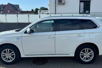 Mitsubishi Outlander 39.632 km 18.900 &euro; Salzgitter-Lebenstedt 38226